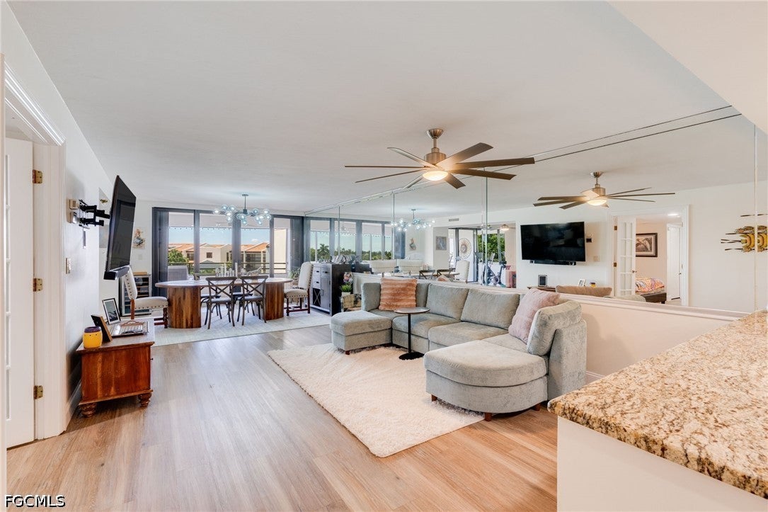 5260 S Landings Drive 506