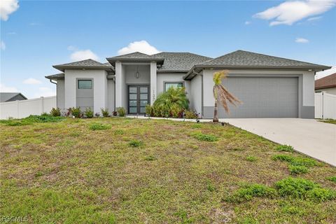 1137 NE 4th Avenue Cape Coral FL 33909