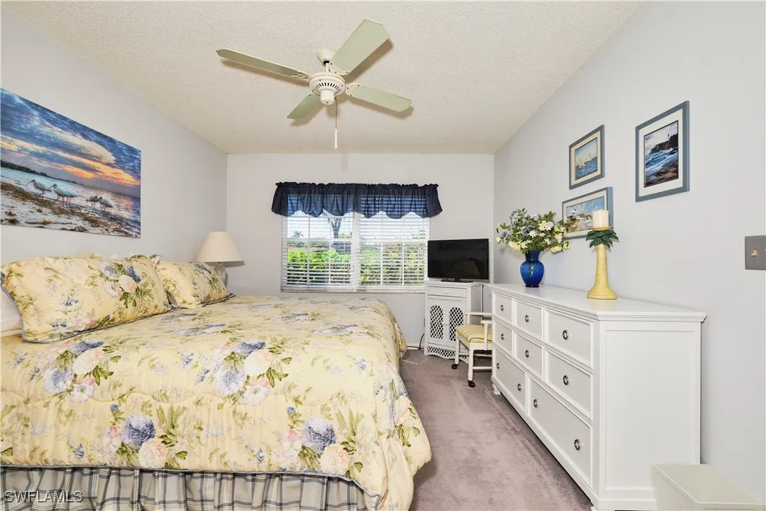 Fort Myers, Florida 33908, United States, 2 Bedrooms Bedrooms, ,2 BathroomsBathrooms,Residential,Active,89983