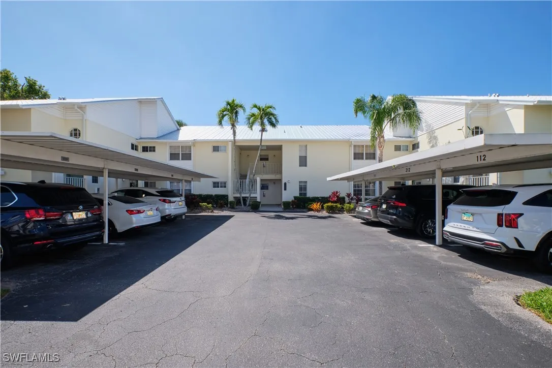 Fort Myers, Florida 33908, United States, 2 Bedrooms Bedrooms, ,2 BathroomsBathrooms,Residential,Active,89983