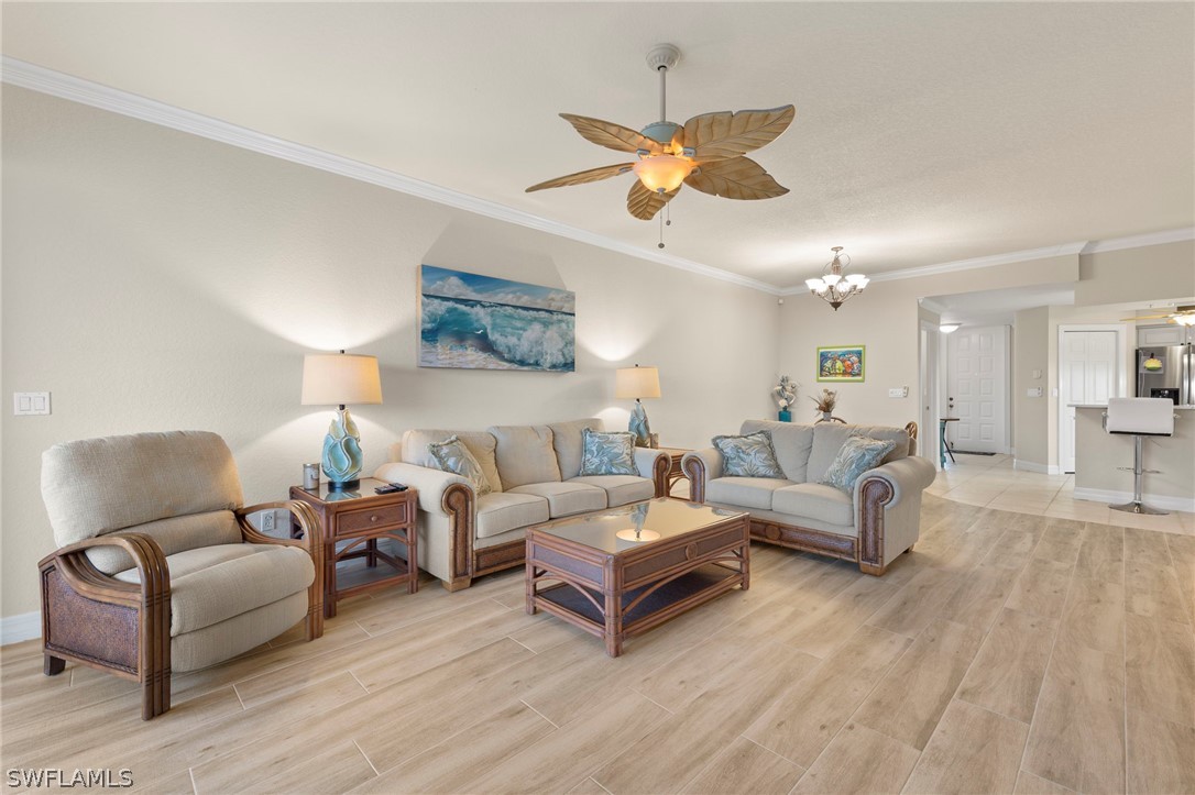 1613 Orchid Boulevard 201