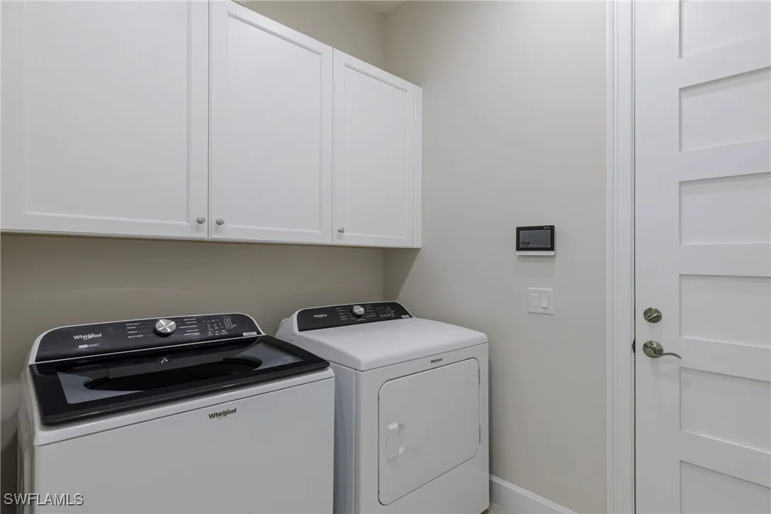 Naples, Florida 34112, United States, 2 Bedrooms Bedrooms, ,2 BathroomsBathrooms,Residential,Active,205552