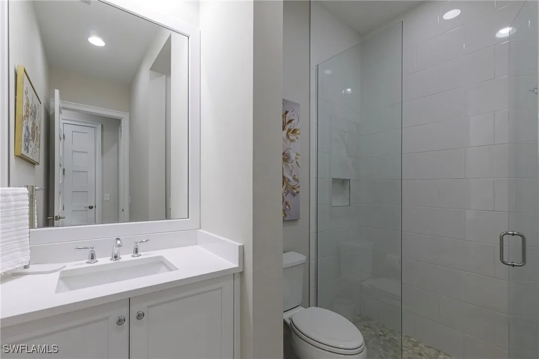 Naples, Florida 34112, United States, 2 Bedrooms Bedrooms, ,2 BathroomsBathrooms,Residential,Active,205552