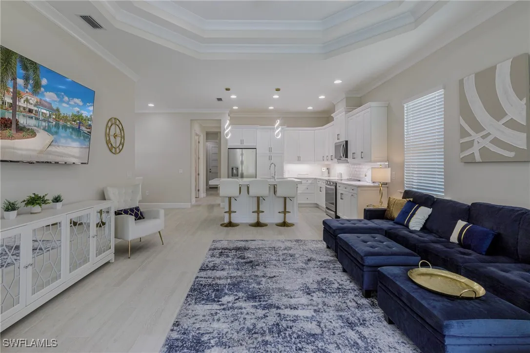 Naples, Florida 34112, United States, 2 Bedrooms Bedrooms, ,2 BathroomsBathrooms,Residential,Active,205552