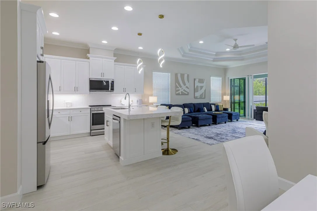 Naples, Florida 34112, United States, 2 Bedrooms Bedrooms, ,2 BathroomsBathrooms,Residential,Active,205552