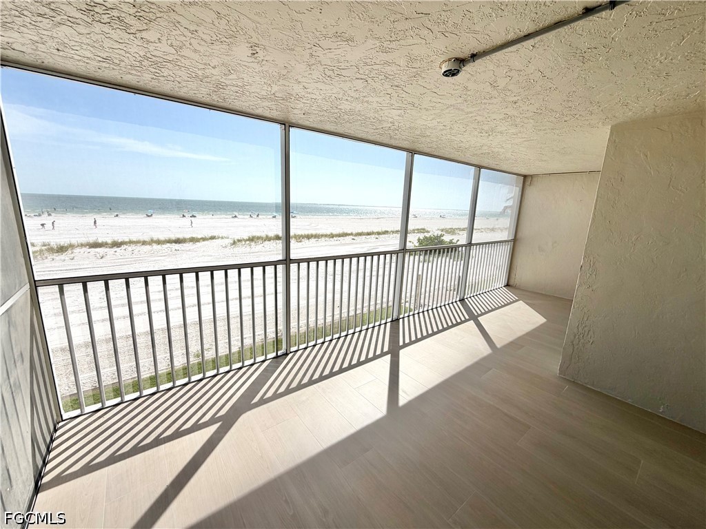 500 Estero Boulevard 195