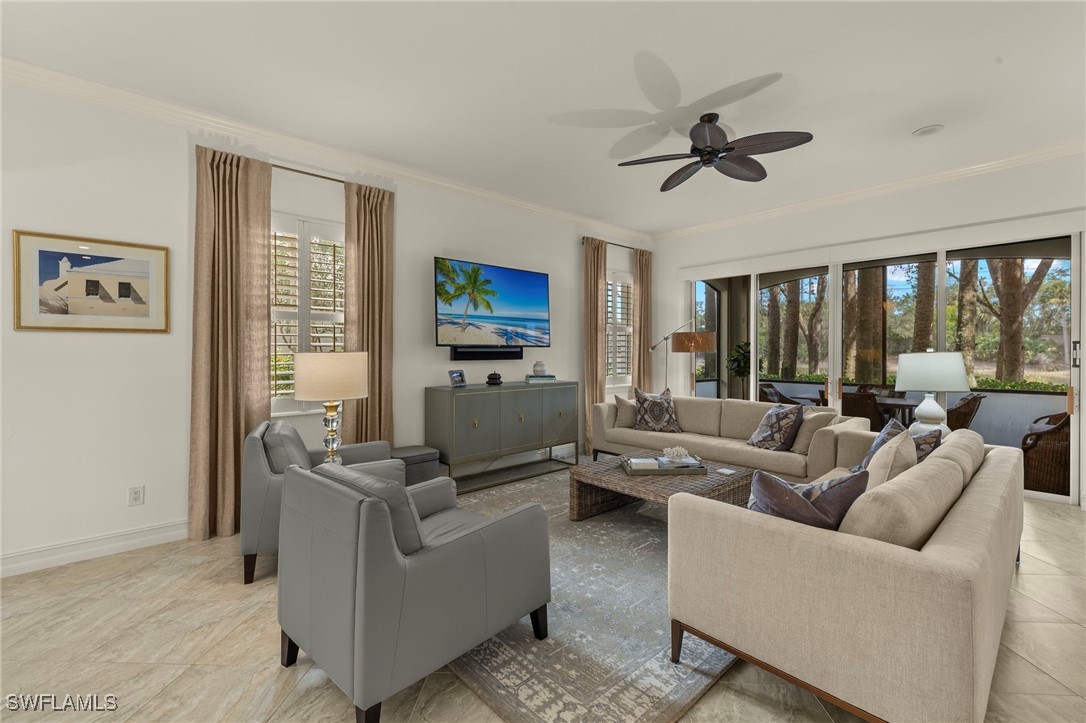 2850 TIBURON Boulevard E 101
