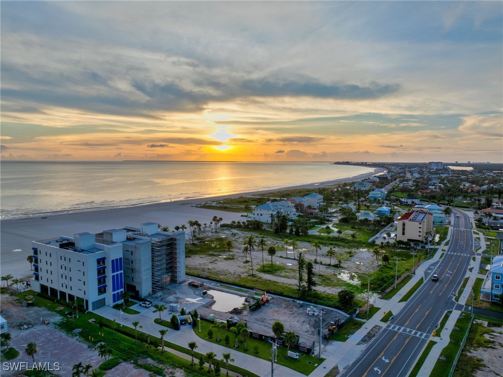 6230 Estero Boulevard 202
