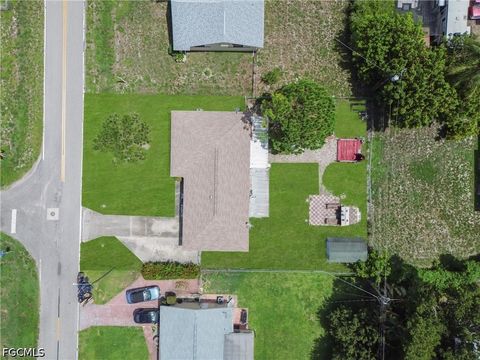 Tiny photo for 2202 Parkview Drive, Fort Myers, FL 33905 (MLS # 2026030771)