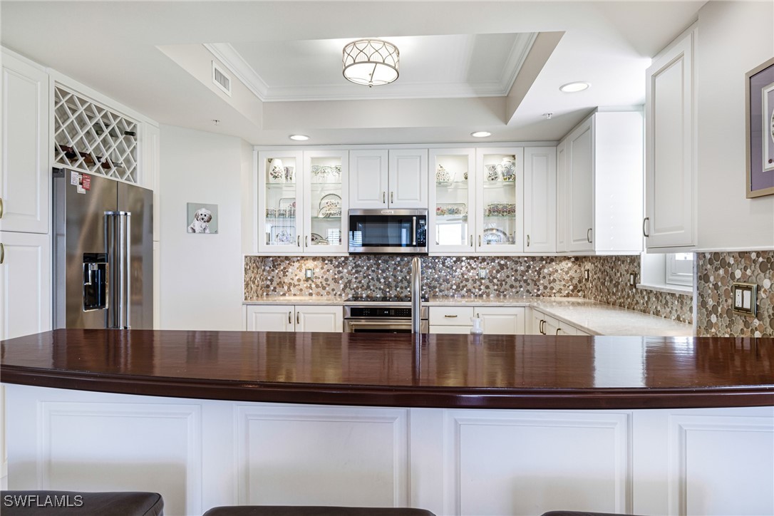 4761 West Bay Boulevard 1401