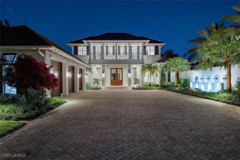 3525 Fort Charles Drive Naples FL 34102
