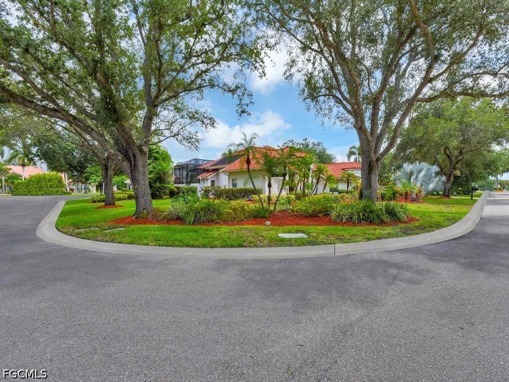 11570 Hampton Greens Drive