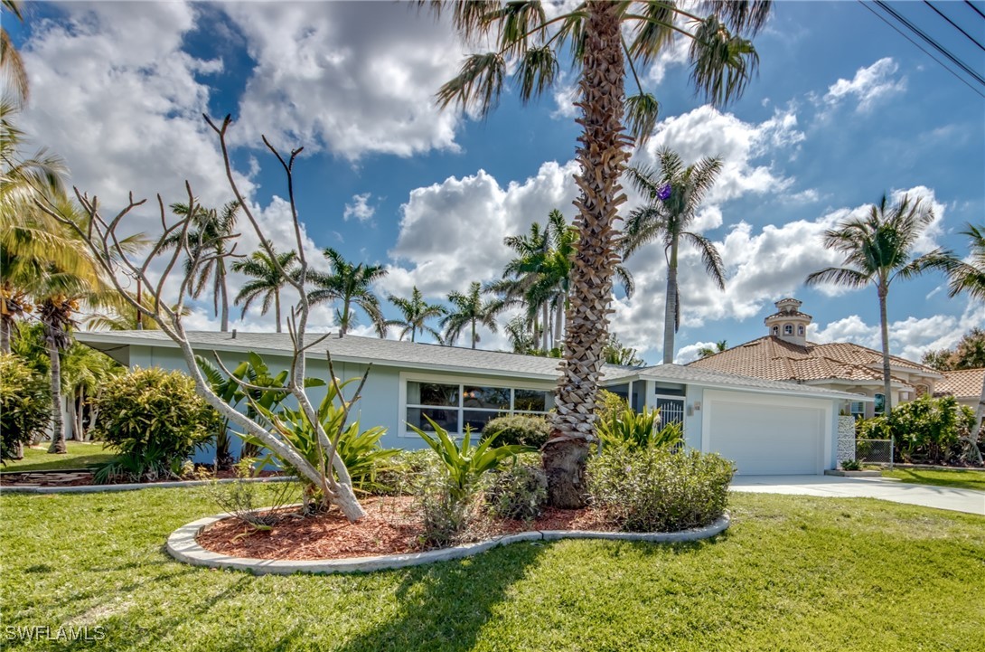 4611 SE 20th Place