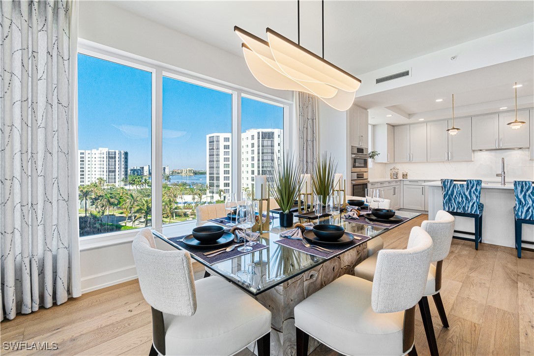 4142 Bay Beach Lane 606