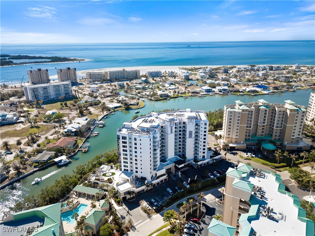 4142 Bay Beach Lane 606
