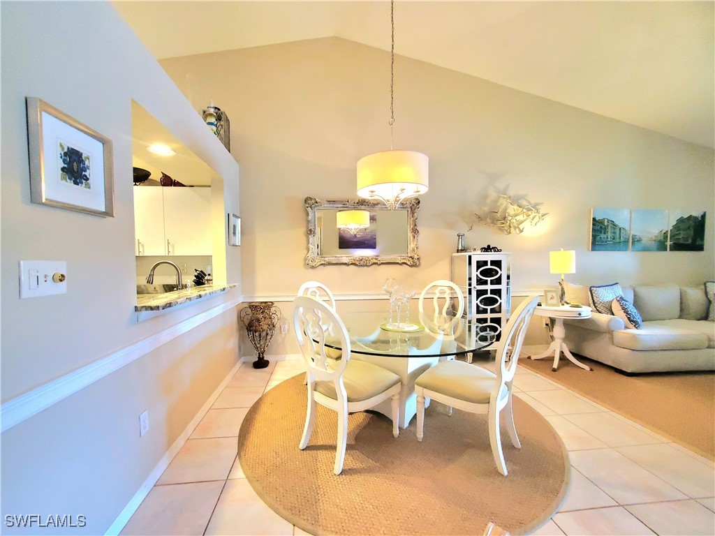 385 Dover Place 4-402
