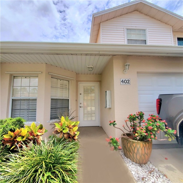 385 Dover Place 4-402
