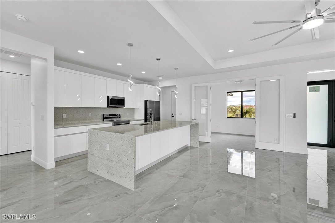 1137 NW 9th Street