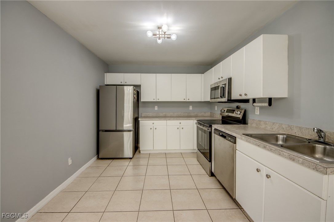 108/110 Gretchen Avenue S