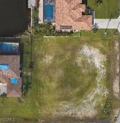 2103 SW 4th Street Cape Coral FL 33991