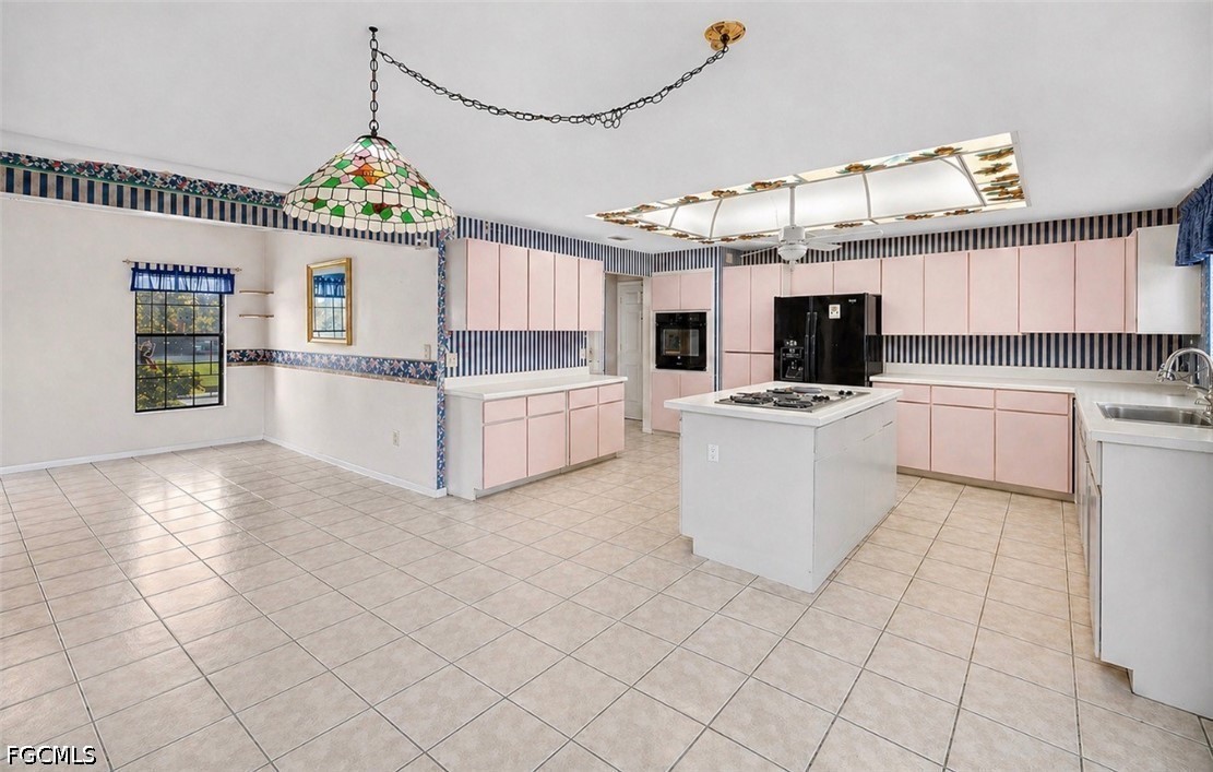 Fort Myers, Florida, 33908, United States, 5 Bedrooms Bedrooms, ,5 BathroomsBathrooms,Residential,Active,2020771