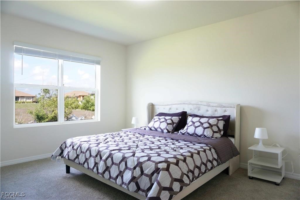 517 Kismet Parkway W