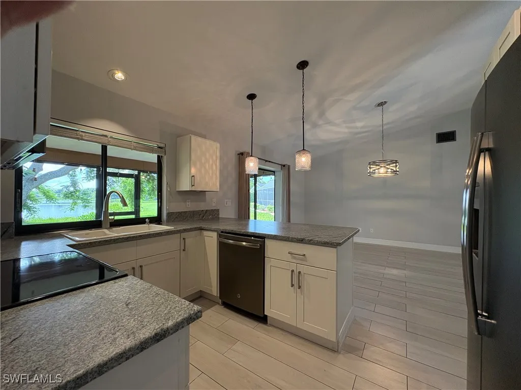 Naples, Florida 34109, United States, 3 Bedrooms Bedrooms, ,2 BathroomsBathrooms,Residential,Pending,213156