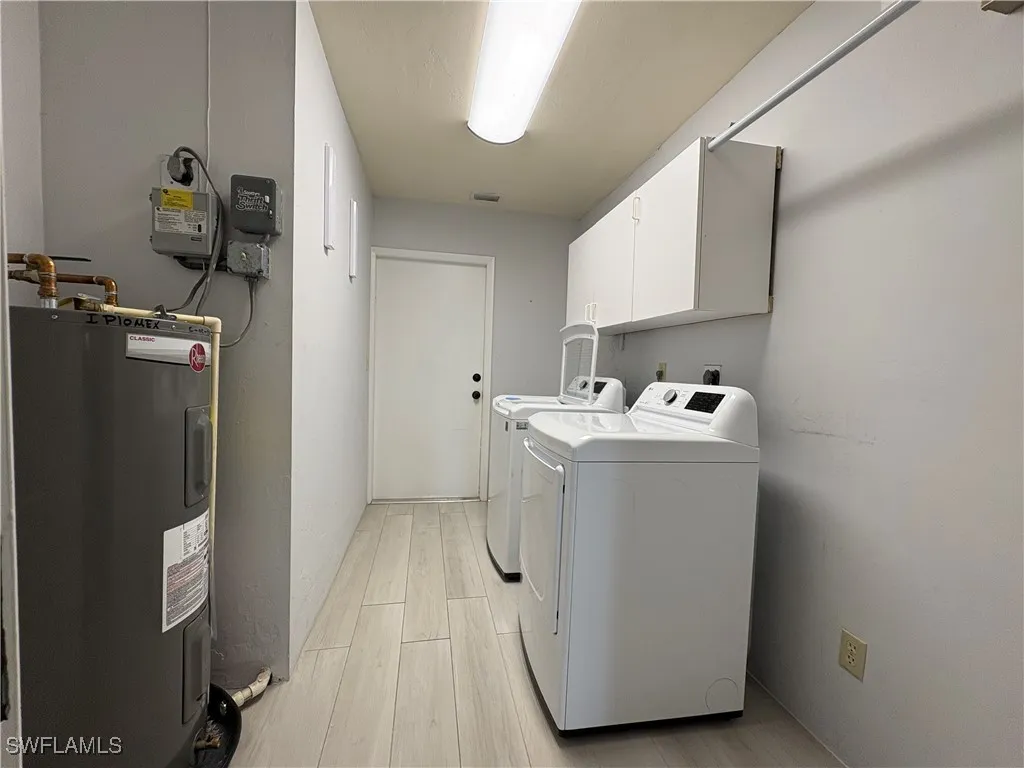 Naples, Florida 34109, United States, 3 Bedrooms Bedrooms, ,2 BathroomsBathrooms,Residential,Pending,213156