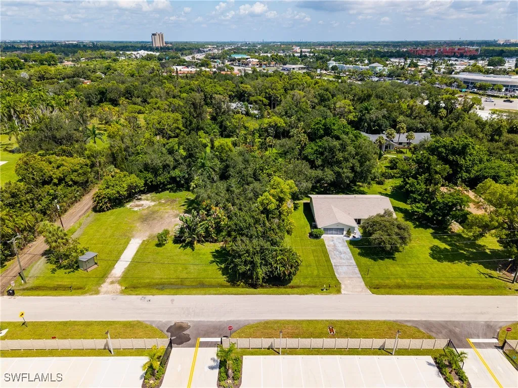 Fort Myers, Florida, 33908, United States, ,Commercial,Active,1995235