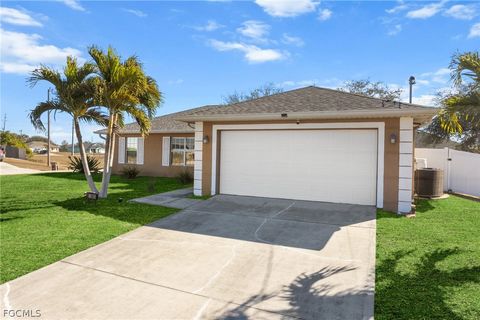 2241 NW 2nd Avenue Cape Coral FL 33993
