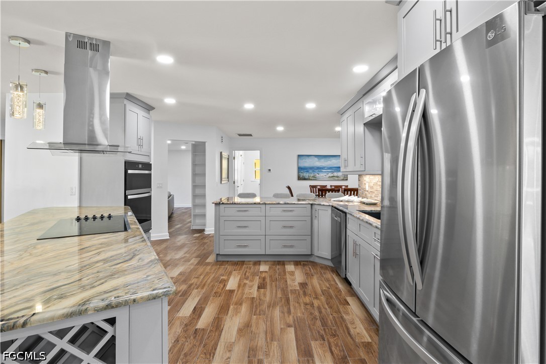 Sanibel, Florida, 33957, United States, 3 Bedrooms Bedrooms, ,2 BathroomsBathrooms,Residential,Active,2036366