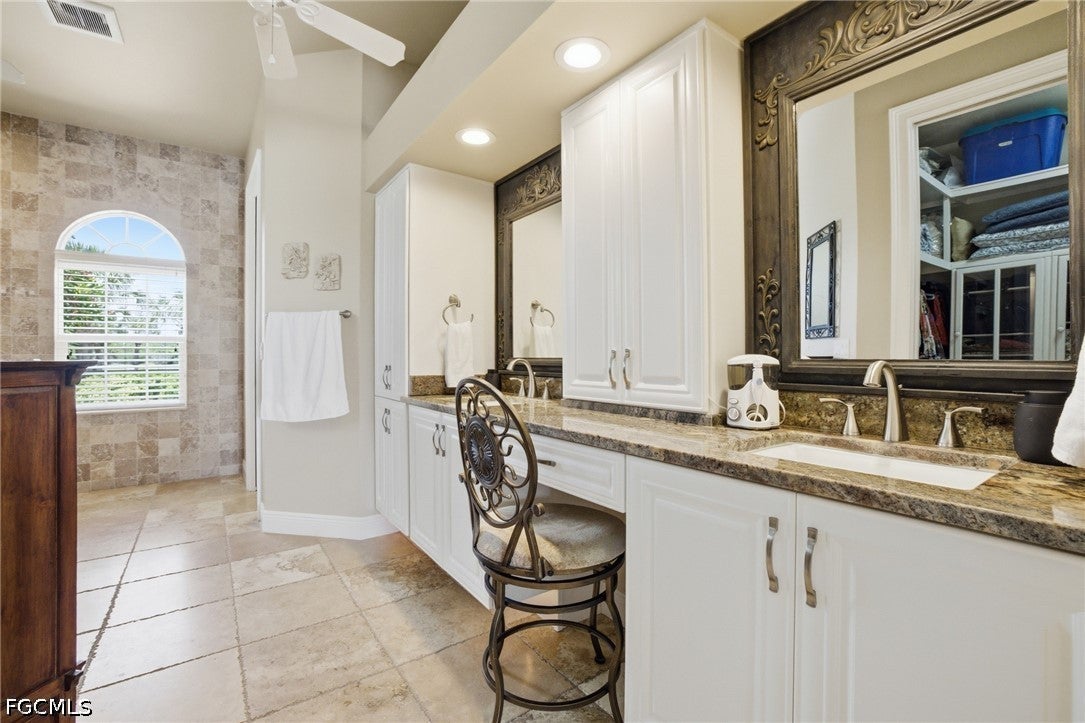 2504 Caloosa Shores Dr, Labelle, FL, 33935, USA, 3 Bedrooms Bedrooms, ,2 BathroomsBathrooms,Residential,Active,2504 Caloosa Shores Dr,2026018613