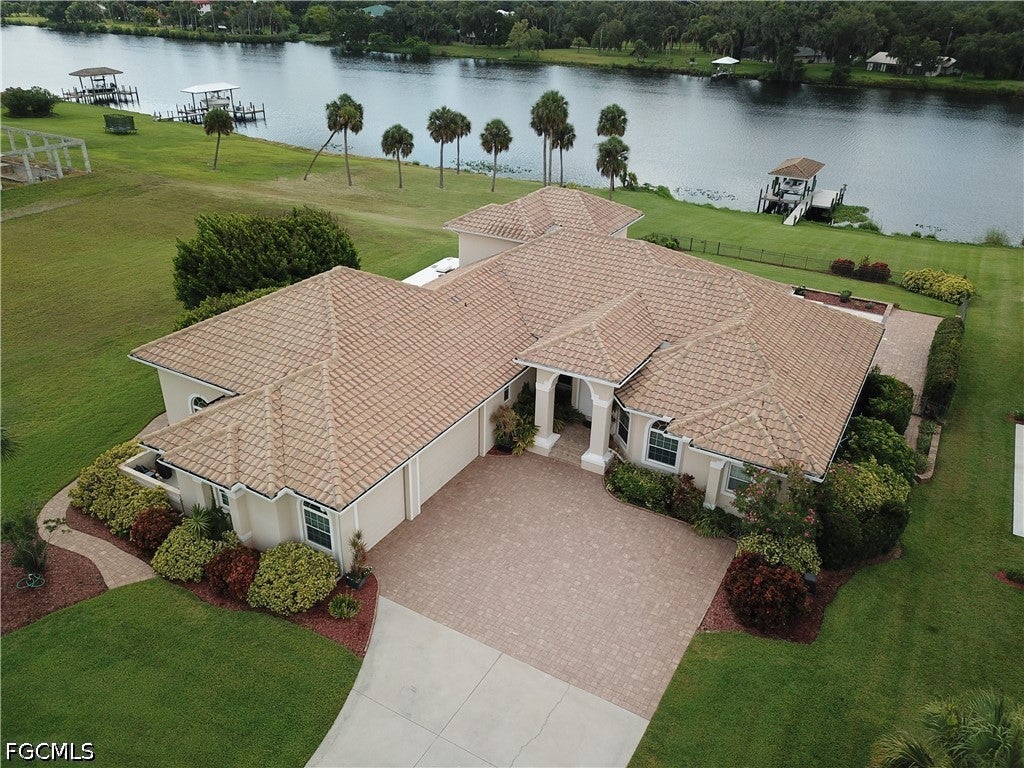2504 Caloosa Shores Dr, Labelle, FL, 33935, USA, 3 Bedrooms Bedrooms, ,2 BathroomsBathrooms,Residential,Active,2504 Caloosa Shores Dr,2026018613