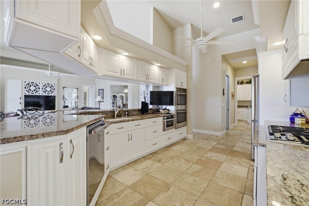 2504 Caloosa Shores Dr, Labelle, FL, 33935, USA, 3 Bedrooms Bedrooms, ,2 BathroomsBathrooms,Residential,Active,2504 Caloosa Shores Dr,2026018613