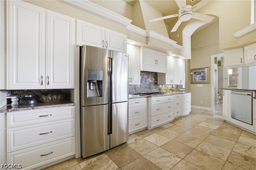 2504 Caloosa Shores Dr, Labelle, FL, 33935, USA, 3 Bedrooms Bedrooms, ,2 BathroomsBathrooms,Residential,Active,2504 Caloosa Shores Dr,2026018613