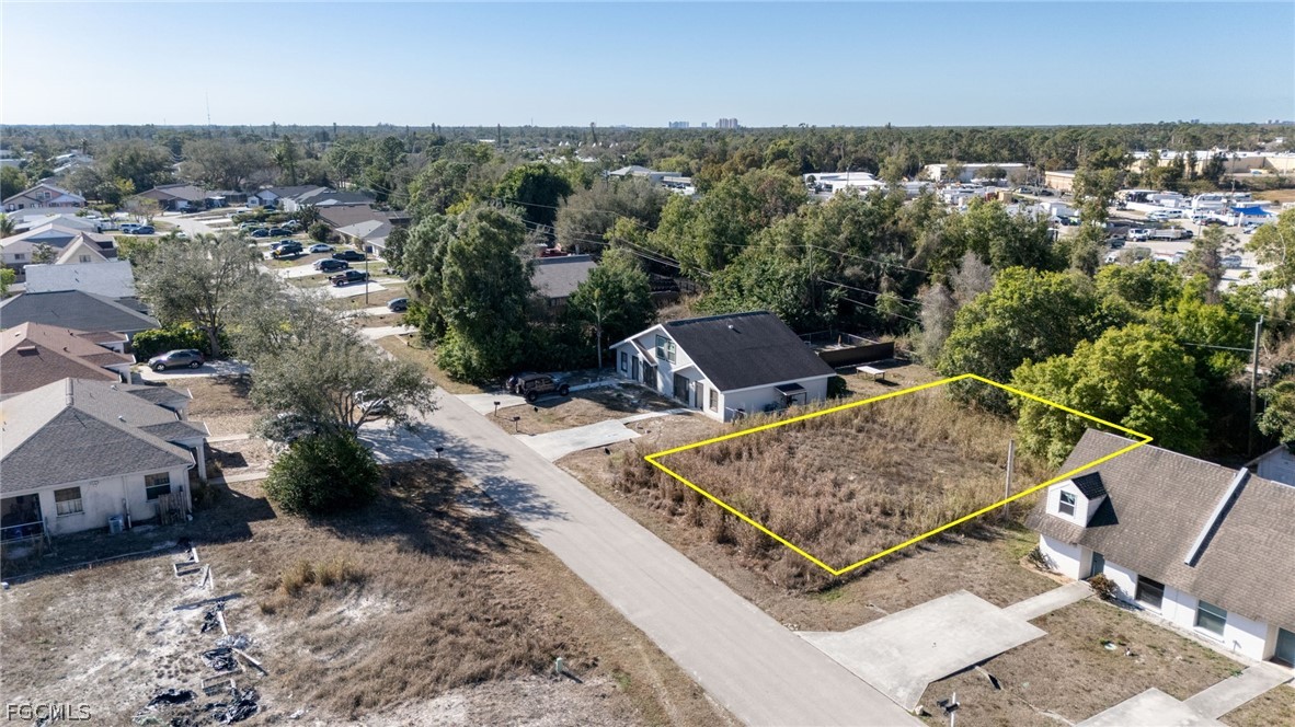 17454/456 Dumont Drive