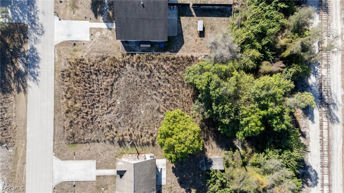 17454/456 Dumont Drive