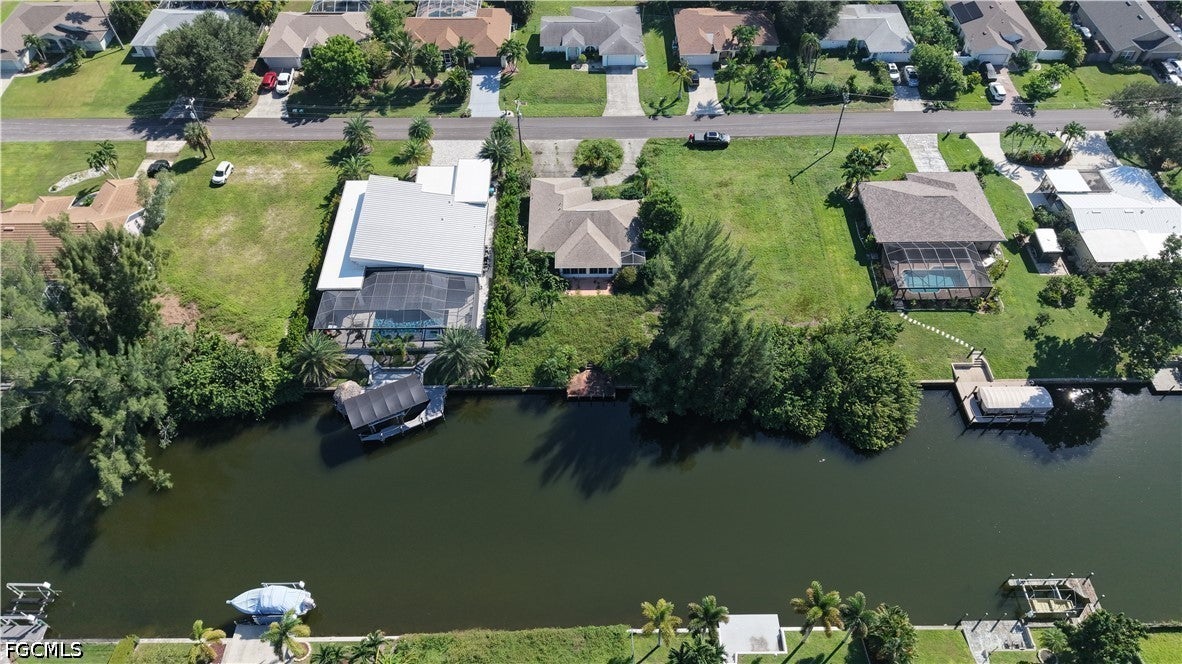 209 SE 28th Terrace