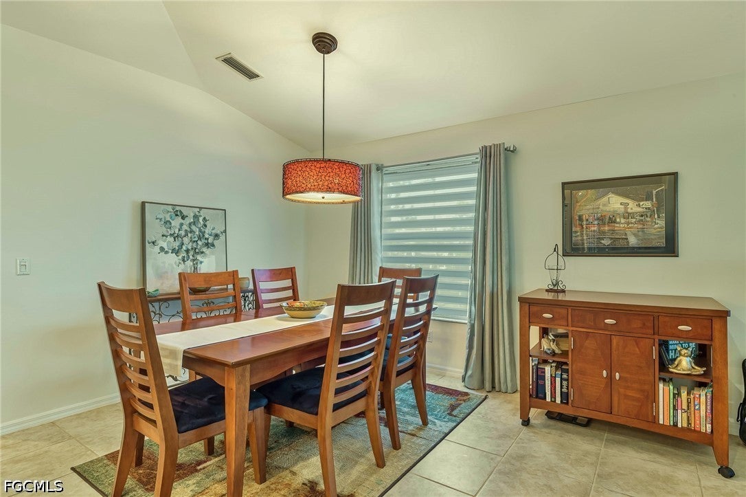 10134 COLONIAL COUNTRY CLUB Boulevard 909
