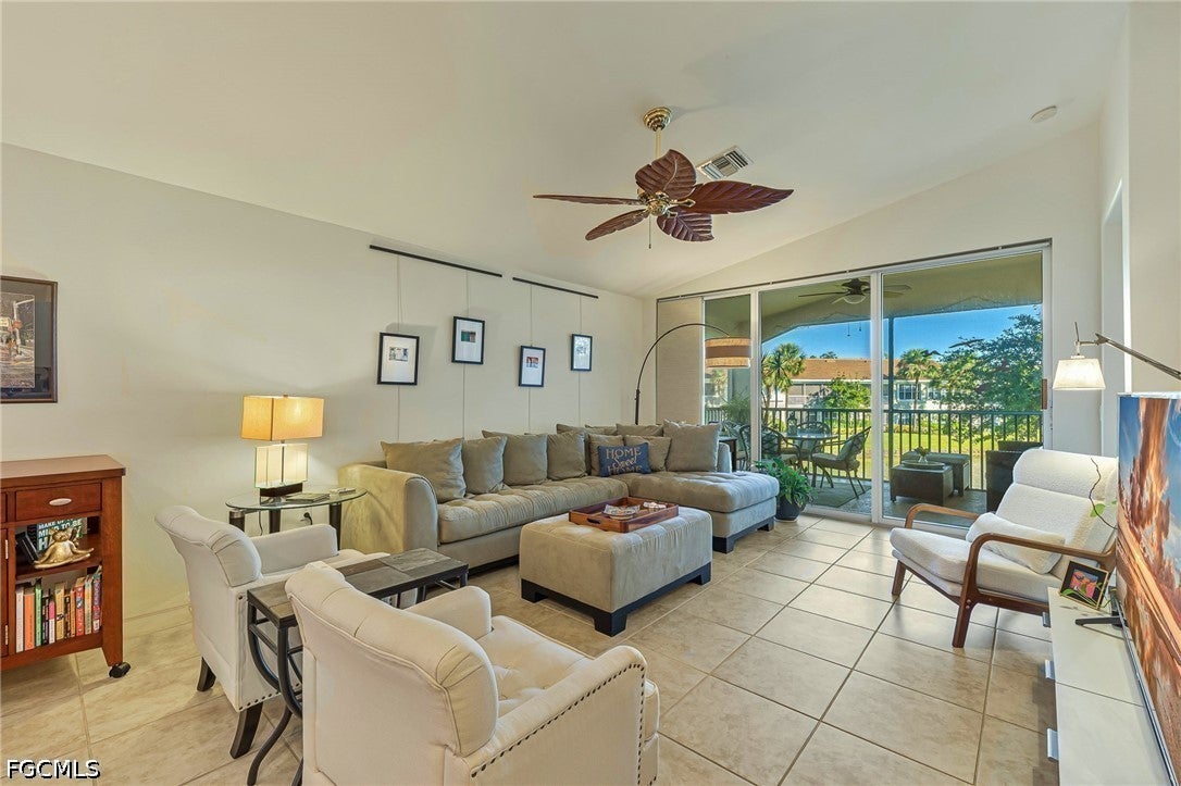 10134 COLONIAL COUNTRY CLUB Boulevard 909