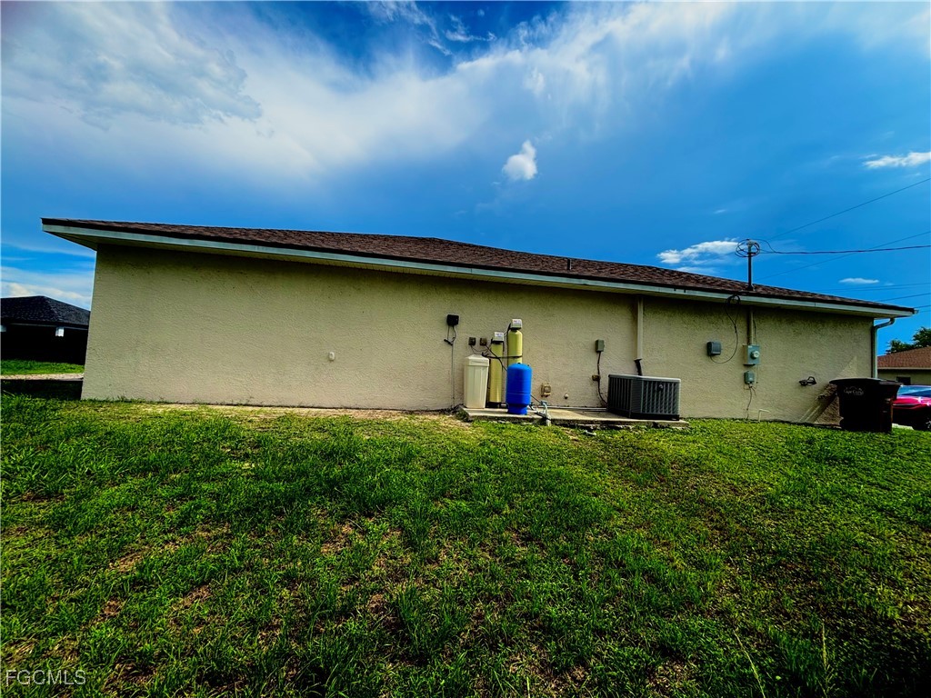 2009 NW 3rd Avenue