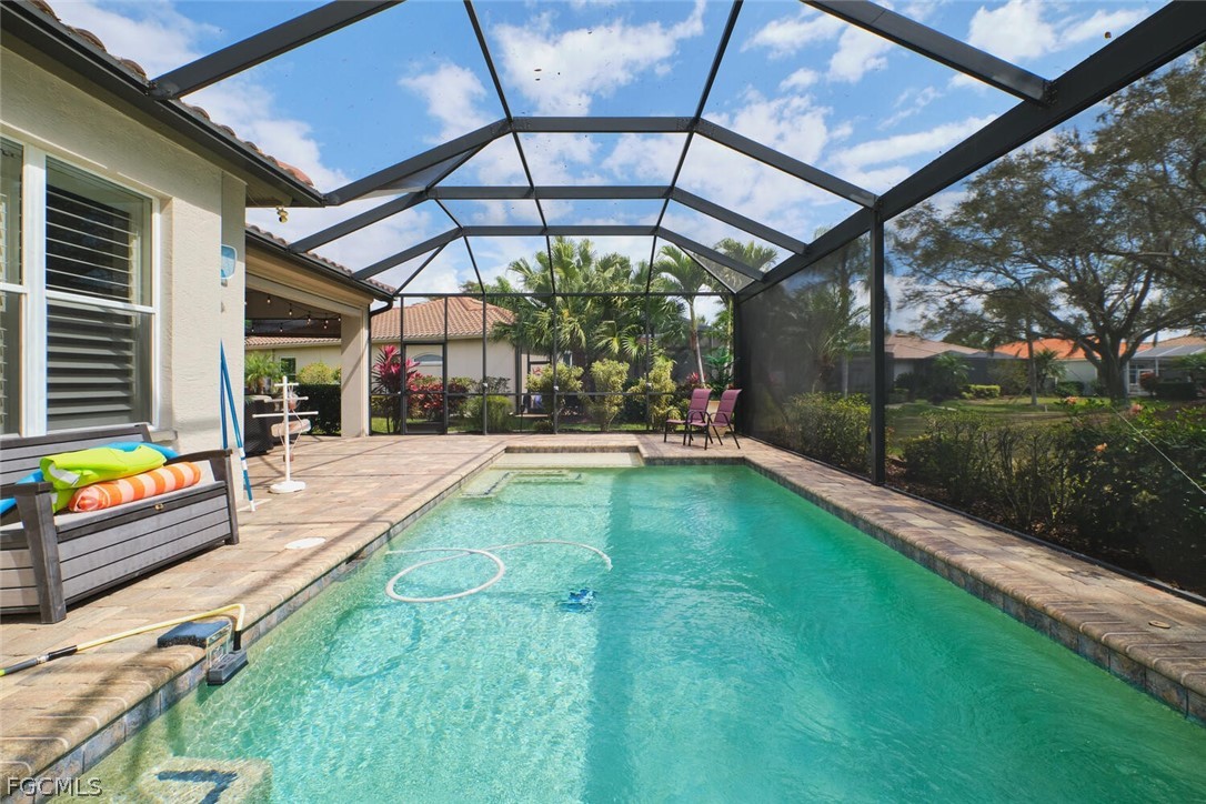 16412 Willowcrest Way