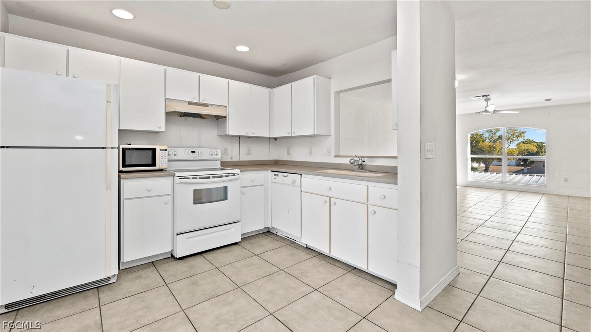 4520 Skyline Boulevard 201