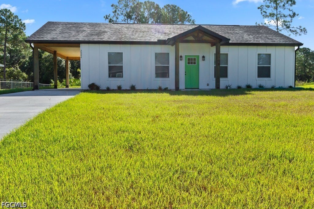 2004 Grayson Avenue