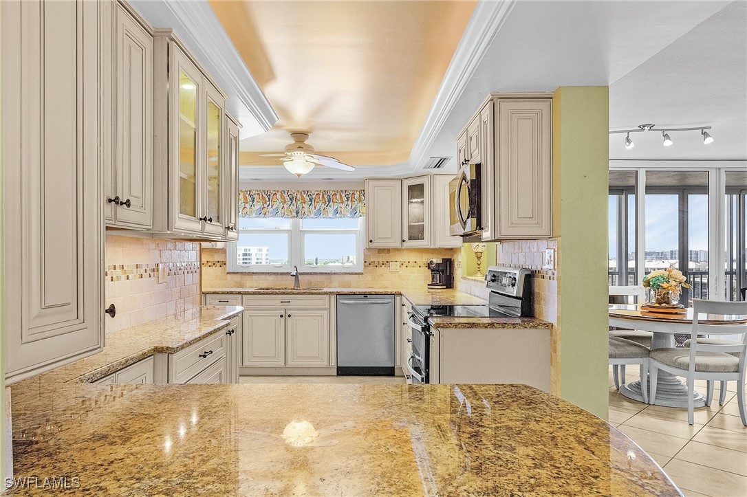 7150 Estero Boulevard 706
