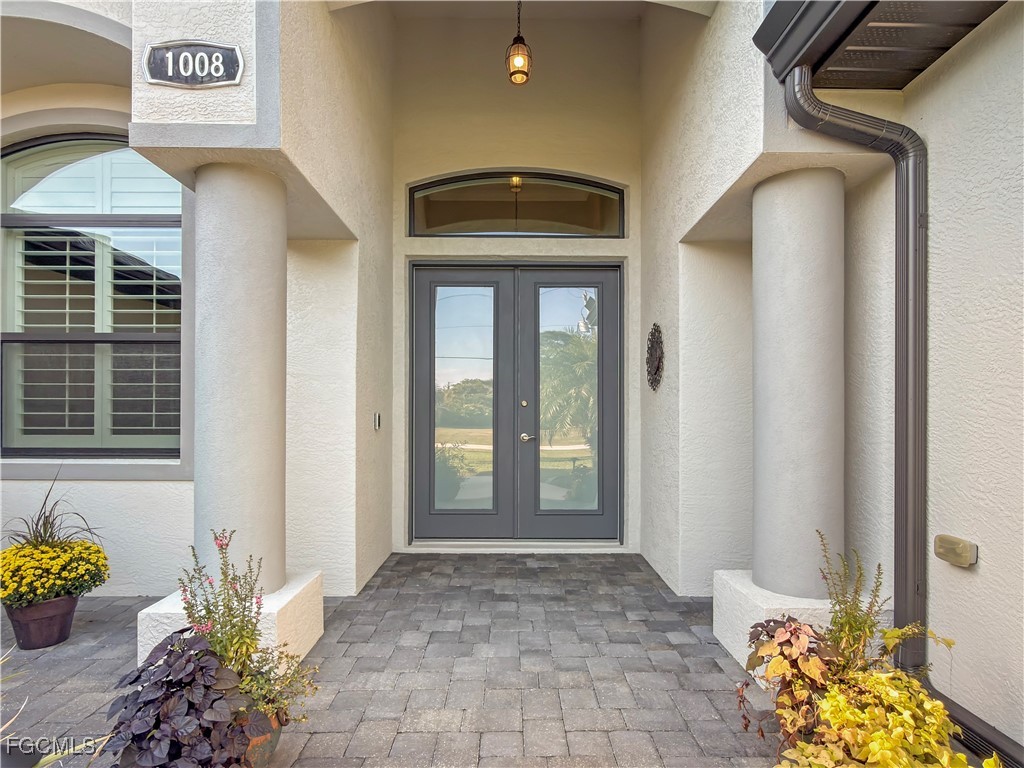 1008 Boundary Boulevard