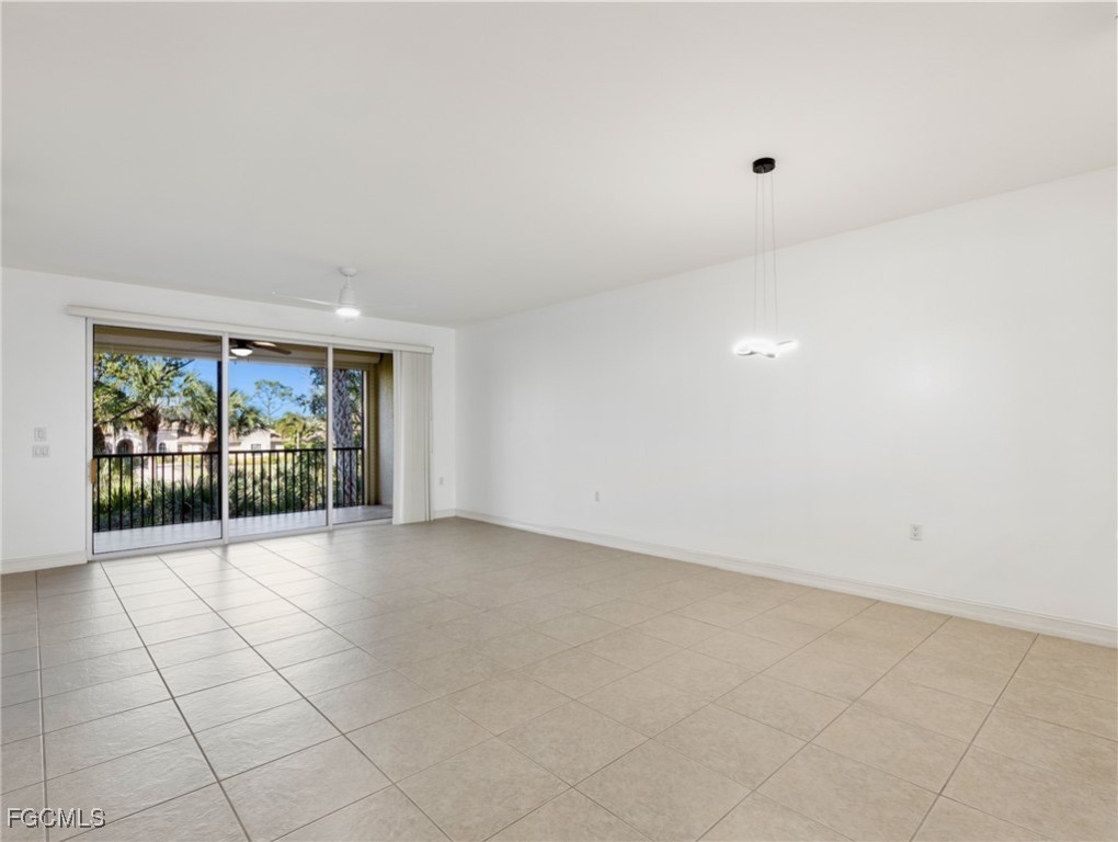 20930 ISLAND SOUND Circle 204