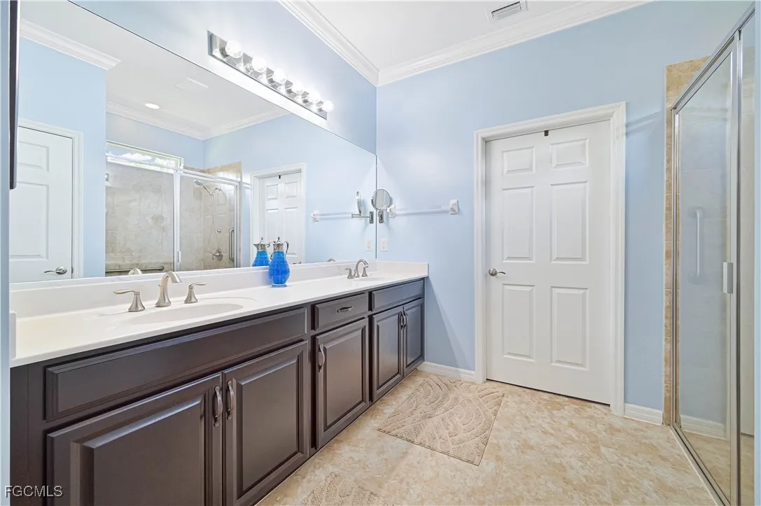 Alva, Florida 33920, United States, 2 Bedrooms Bedrooms, ,2 BathroomsBathrooms,Residential,Active,231775