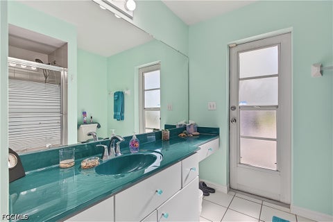 Tiny photo for 606 SE 15th Street, Cape Coral, FL 33990 (MLS # 2026038278)
