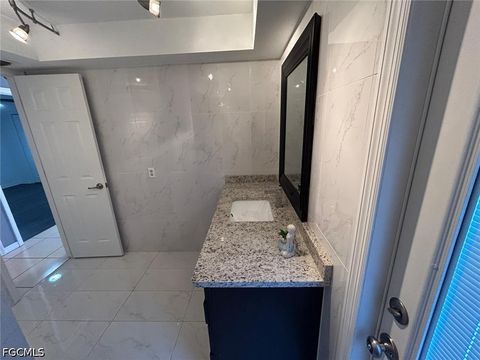 Tiny photo for Fort Myers, FL 33907 (MLS # 2026019103)